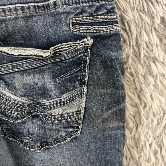 BKE Buckle Jeans Carter Mens 31R Bootcut Whiskered Denim